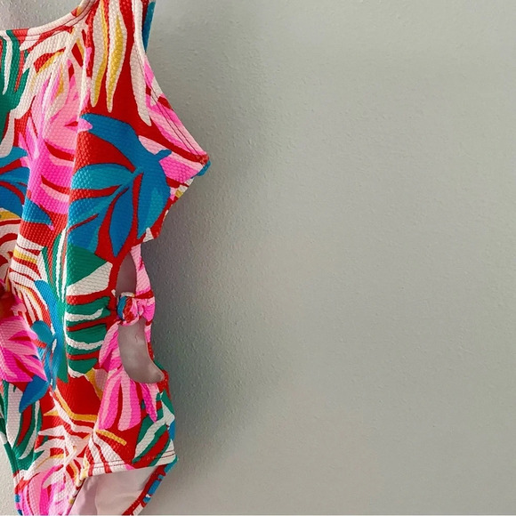 Cat & Jack Girls' 'Leaf It Alone' Leaf Print One Piece Swimsuit size large 10/12 - Picture 9 of 9